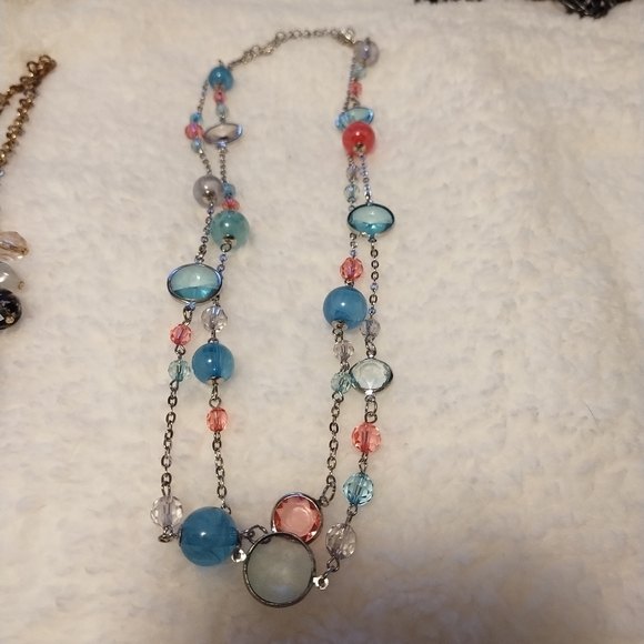 Set of 4 vintage beaded necklaces - Picture 9 of 14
